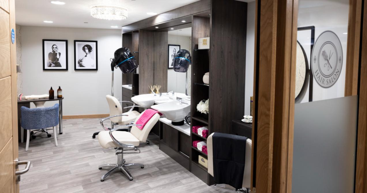 hair-and-beauty-salon-wide